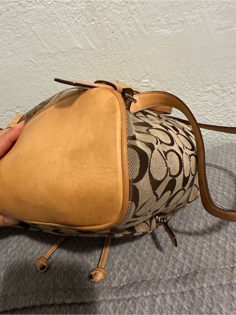 Vintage Coach Tan/Brown Cognac Signature Canvas Backpack with Leather Tan Trim - Picture 6 of 14